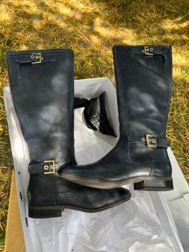 Nine West Navy Riding Boots Sz 7.5
